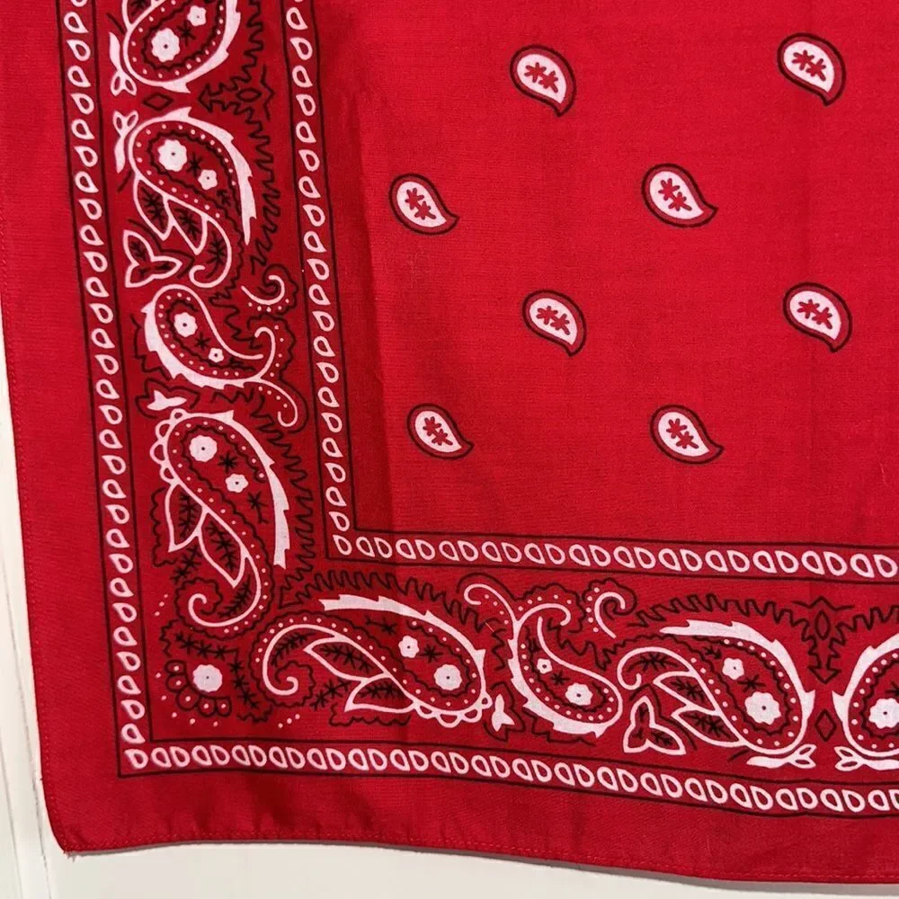 Paris Accessories red,‎ white & black paisley print cotton bandanna square scarf